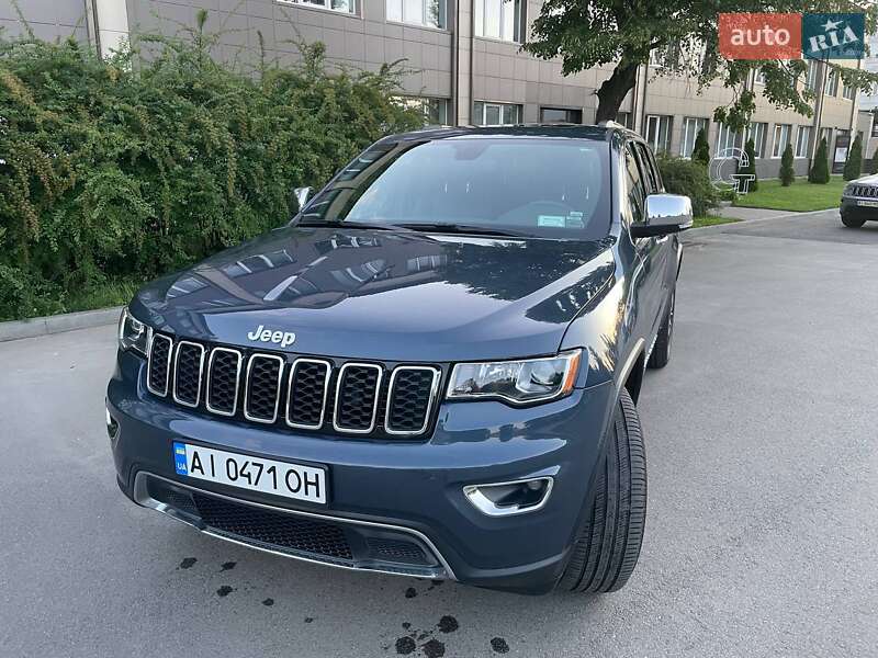Внедорожник / Кроссовер Jeep Grand Cherokee 2019 в Киеве