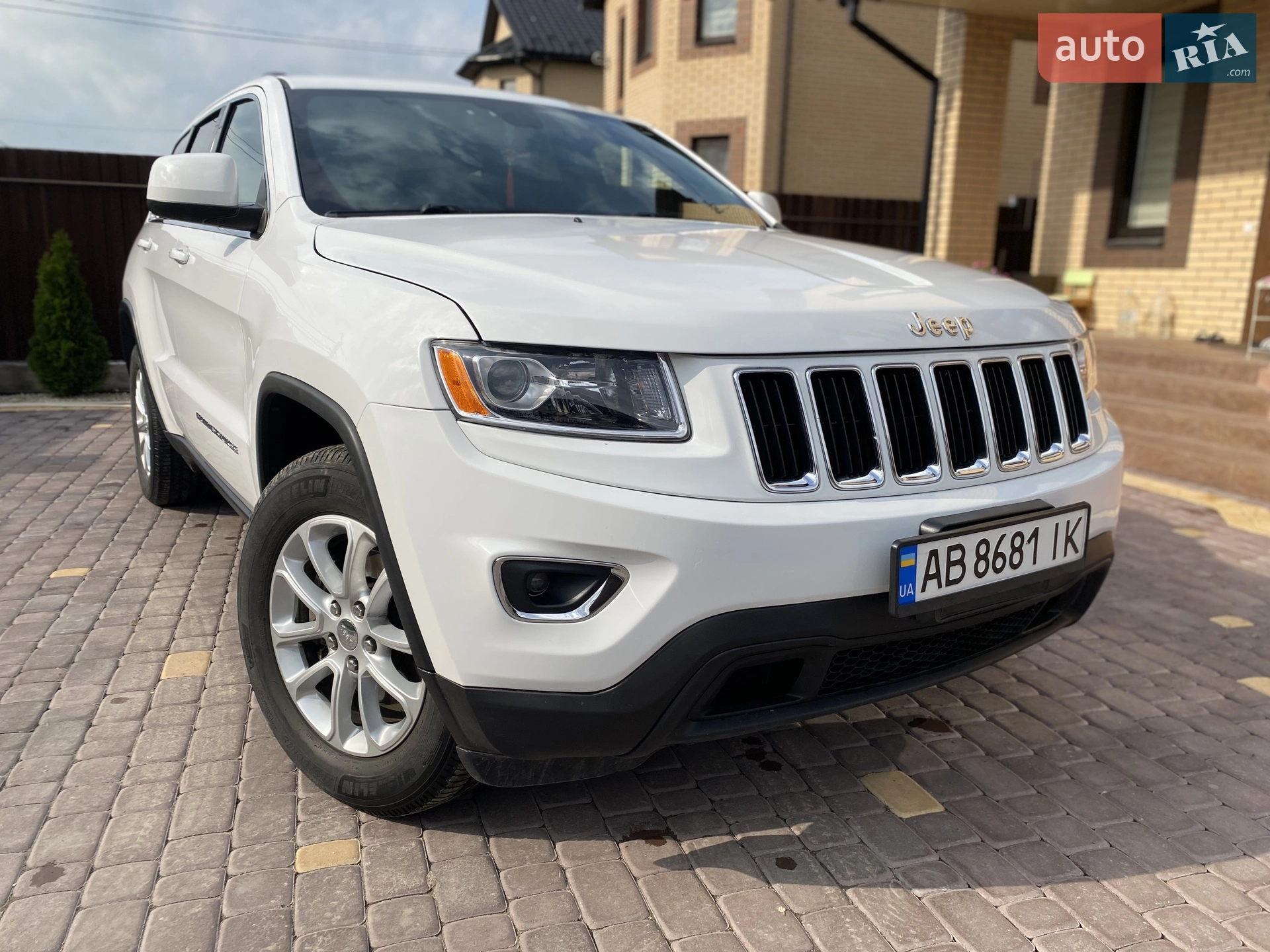 2016 Jeep Grand Cherokee - мініатюра 3