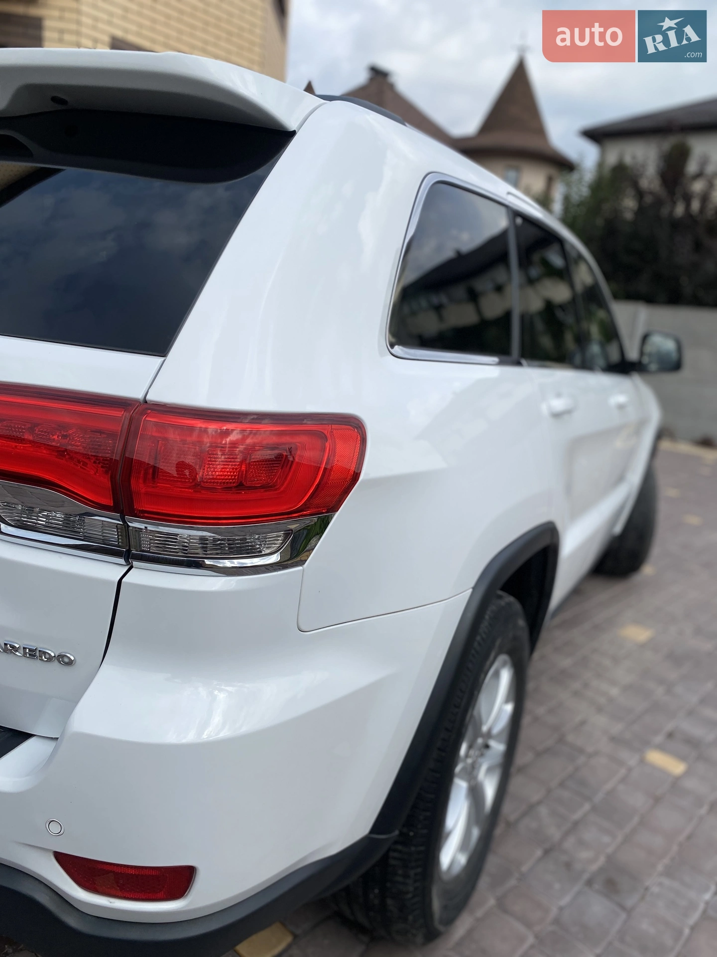 2016 Jeep Grand Cherokee - мініатюра 14