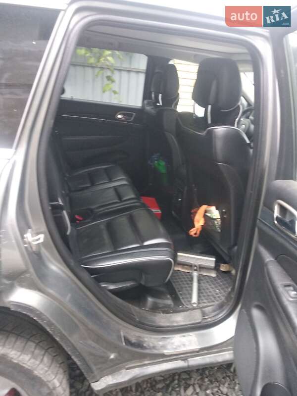 Внедорожник / Кроссовер Jeep Grand Cherokee 2011 в Луцке фото 6 Внедорожник / Кроссовер Jeep Grand Cherokee 2011 в Луцке