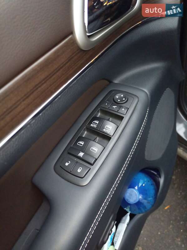 Позашляховик / Кросовер Jeep Grand Cherokee 2017 в Харкові