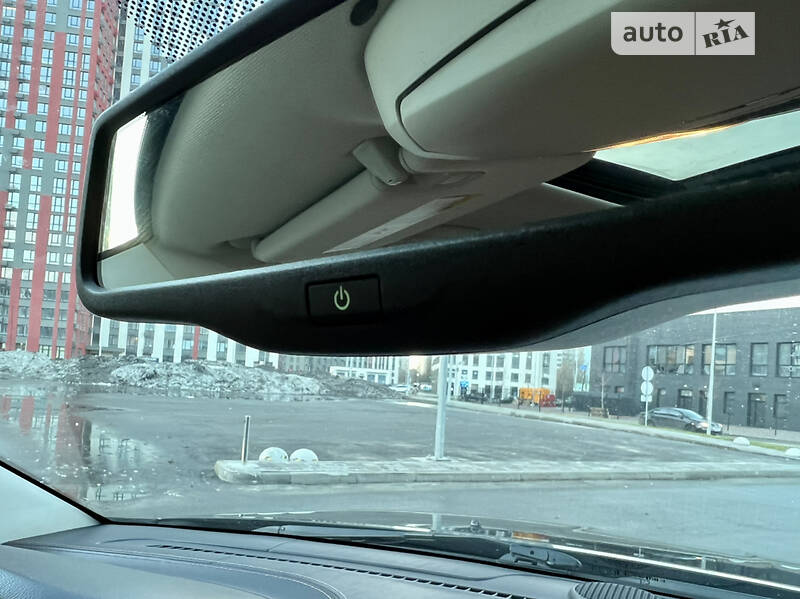 Позашляховик / Кросовер Jeep Grand Cherokee 2012 в Києві
