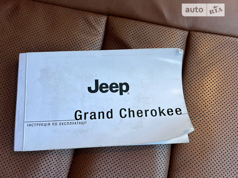 Позашляховик / Кросовер Jeep Grand Cherokee 2012 в Києві