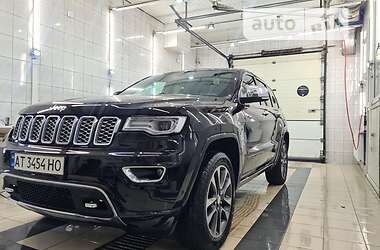 Позашляховик / Кросовер Jeep Grand Cherokee 2017 в Івано-Франківську