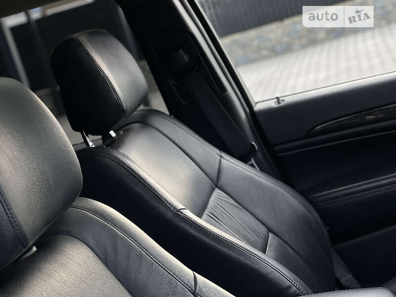 Внедорожник / Кроссовер Jeep Grand Cherokee 2010 в Коломые