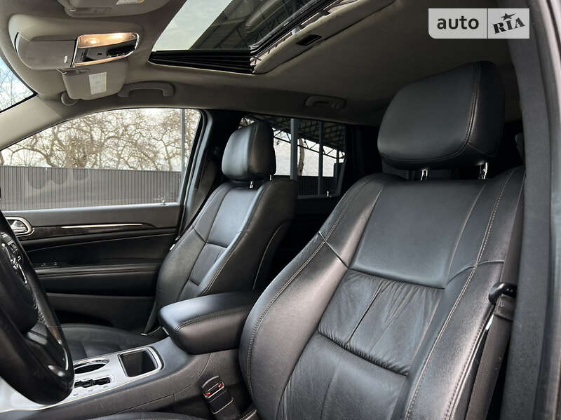 Внедорожник / Кроссовер Jeep Grand Cherokee 2010 в Коломые
