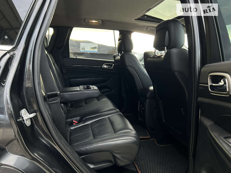 Внедорожник / Кроссовер Jeep Grand Cherokee 2010 в Коломые