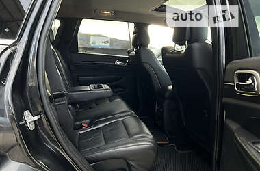 Внедорожник / Кроссовер Jeep Grand Cherokee 2010 в 