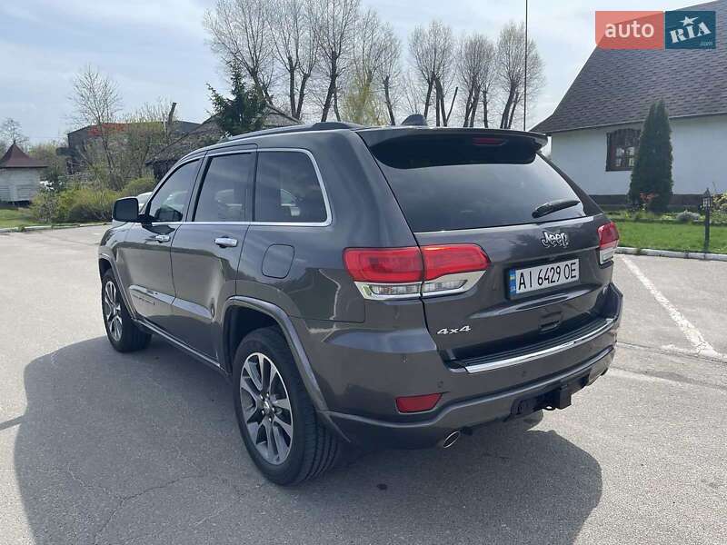 Внедорожник / Кроссовер Jeep Grand Cherokee 2017 в Киеве