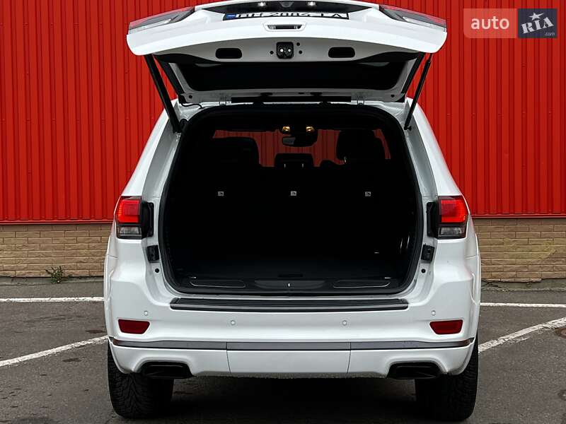 Внедорожник / Кроссовер Jeep Grand Cherokee 2019 в Одессе