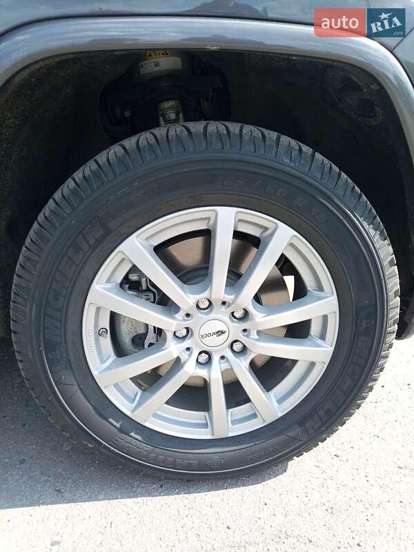 Позашляховик / Кросовер Jeep Grand Cherokee 2017 в Харкові