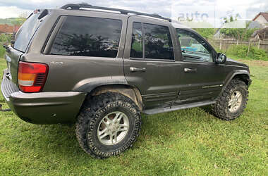 Внедорожник / Кроссовер Jeep Grand Cherokee 2000 в Рахове