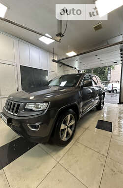 Позашляховик / Кросовер Jeep Grand Cherokee 2015 в Києві