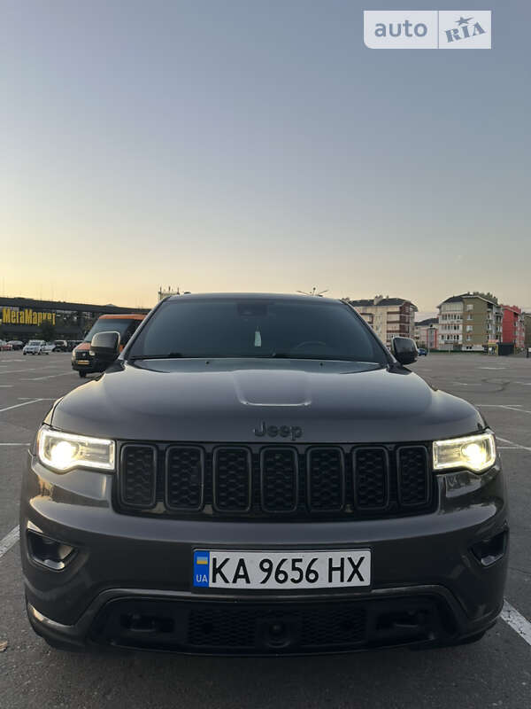 Позашляховик / Кросовер Jeep Grand Cherokee 2016 в Києві