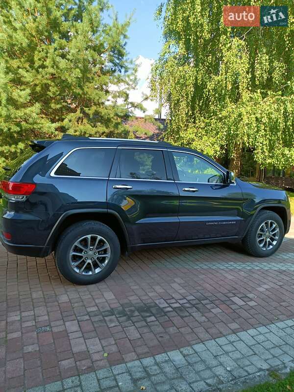 Позашляховик / Кросовер Jeep Grand Cherokee 2014 в Львові
