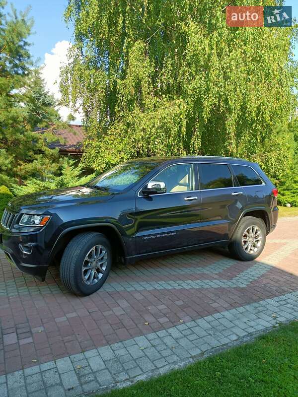 Позашляховик / Кросовер Jeep Grand Cherokee 2014 в Львові
