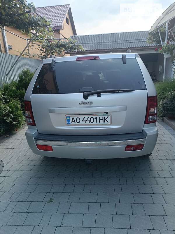 Позашляховик / Кросовер Jeep Grand Cherokee 2005 в Іршаві