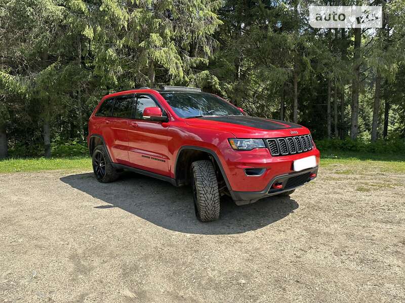 Позашляховик / Кросовер Jeep Grand Cherokee 2018 в Києві