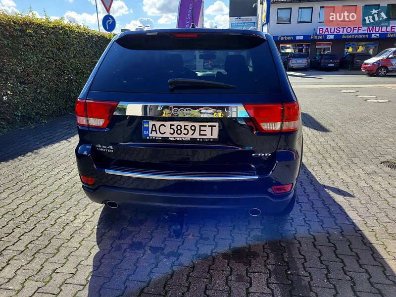 Внедорожник / Кроссовер Jeep Grand Cherokee 2012 в Луцке