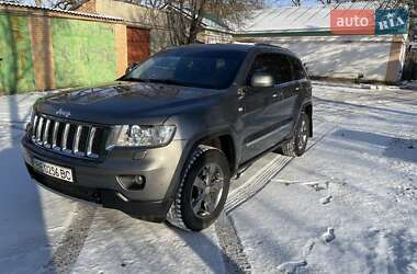 Внедорожник / Кроссовер Jeep Grand Cherokee 2011 в 
