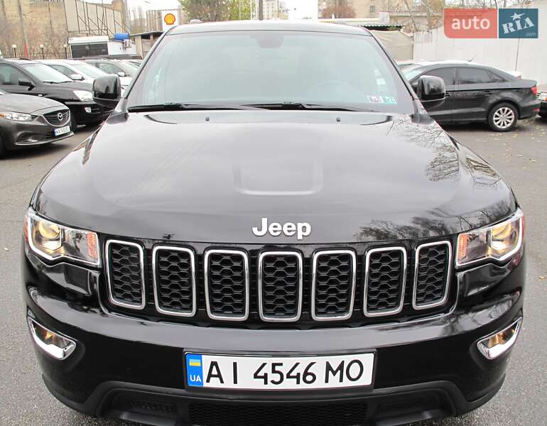 Внедорожник / Кроссовер Jeep Grand Cherokee 2020 в Киеве