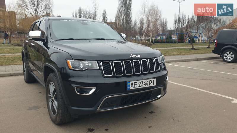 Внедорожник / Кроссовер Jeep Grand Cherokee 2018 в Кривом Роге