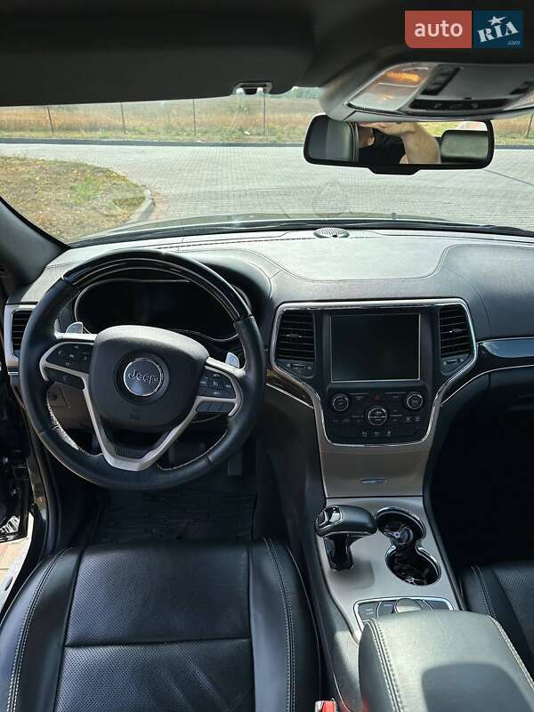 Внедорожник / Кроссовер Jeep Grand Cherokee 2015 в Одессе фото 19 Внедорожник / Кроссовер Jeep Grand Cherokee 2015 в Одессе