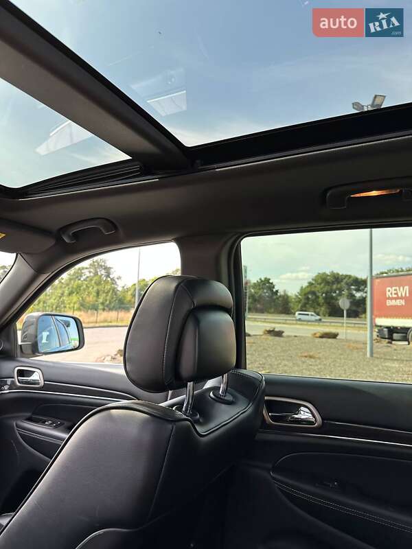 Внедорожник / Кроссовер Jeep Grand Cherokee 2015 в Одессе фото 22 Внедорожник / Кроссовер Jeep Grand Cherokee 2015 в Одессе