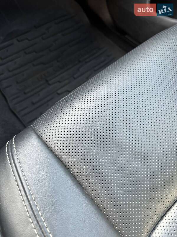 Внедорожник / Кроссовер Jeep Grand Cherokee 2015 в Одессе фото 42 Внедорожник / Кроссовер Jeep Grand Cherokee 2015 в Одессе