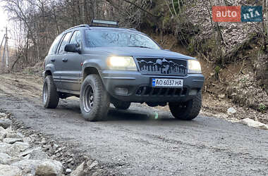 Внедорожник / Кроссовер Jeep Grand Cherokee 2002 в Ужгороде