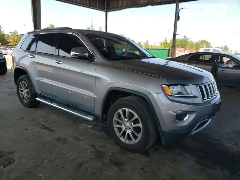 Внедорожник / Кроссовер Jeep Grand Cherokee 2015 в Львове