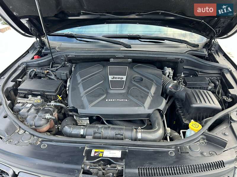 Внедорожник / Кроссовер Jeep Grand Cherokee 2018 в Тернополе