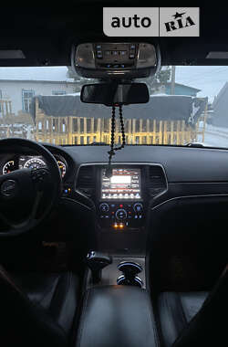 Внедорожник / Кроссовер Jeep Grand Cherokee 2013 в Чернигове