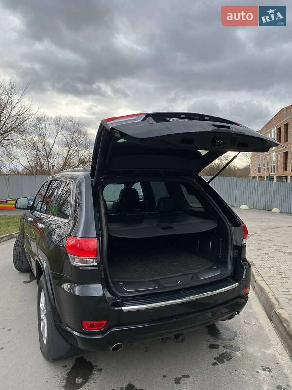 Позашляховик / Кросовер Jeep Grand Cherokee 2015 в Львові