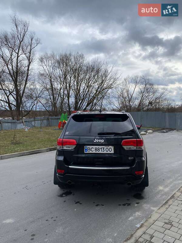 Позашляховик / Кросовер Jeep Grand Cherokee 2015 в Львові