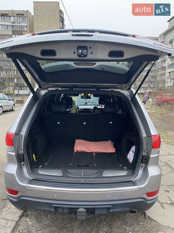 Позашляховик / Кросовер Jeep Grand Cherokee 2015 в Києві