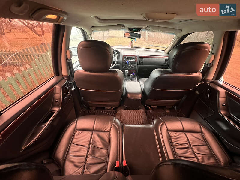 Внедорожник / Кроссовер Jeep Grand Cherokee 2003 в Владимирце