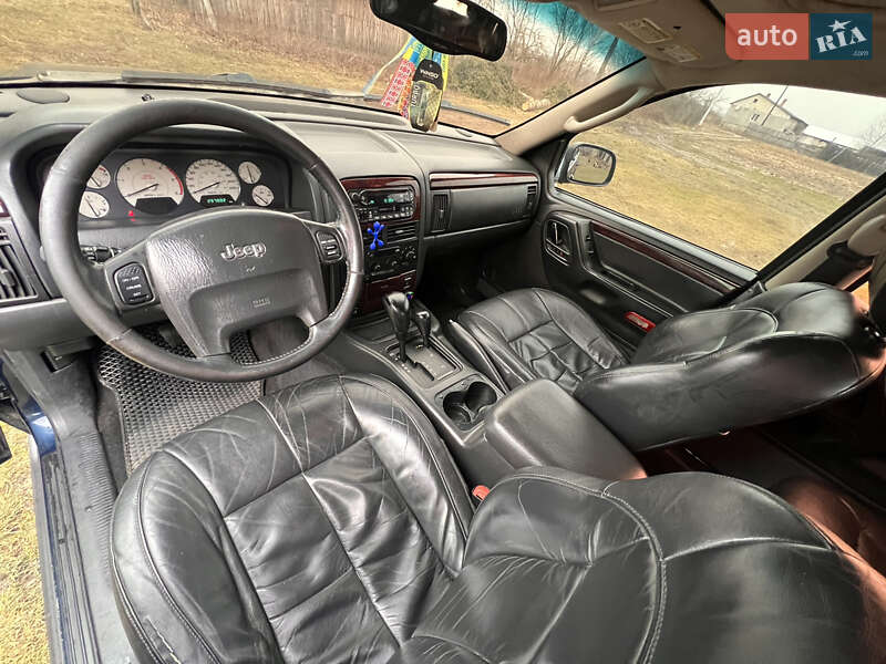 Внедорожник / Кроссовер Jeep Grand Cherokee 2003 в Владимирце