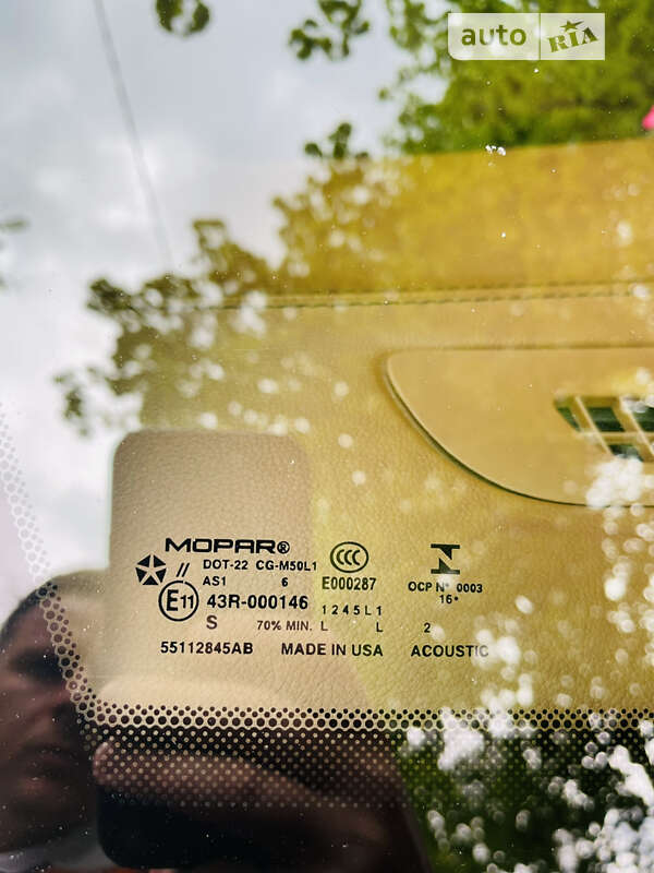 Внедорожник / Кроссовер Jeep Grand Cherokee 2017 в Чернигове