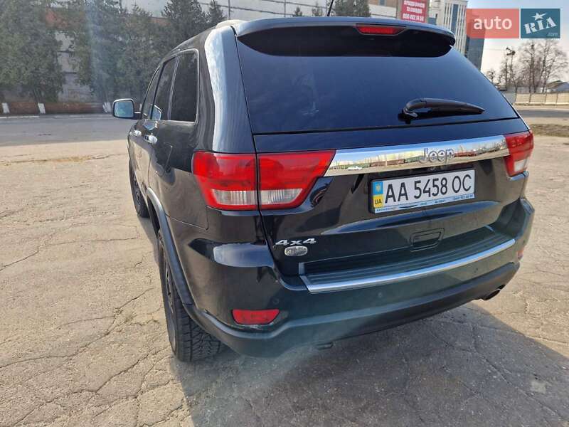 Позашляховик / Кросовер Jeep Grand Cherokee 2011 в Києві