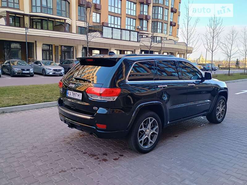 Внедорожник / Кроссовер Jeep Grand Cherokee 2019 в Киеве