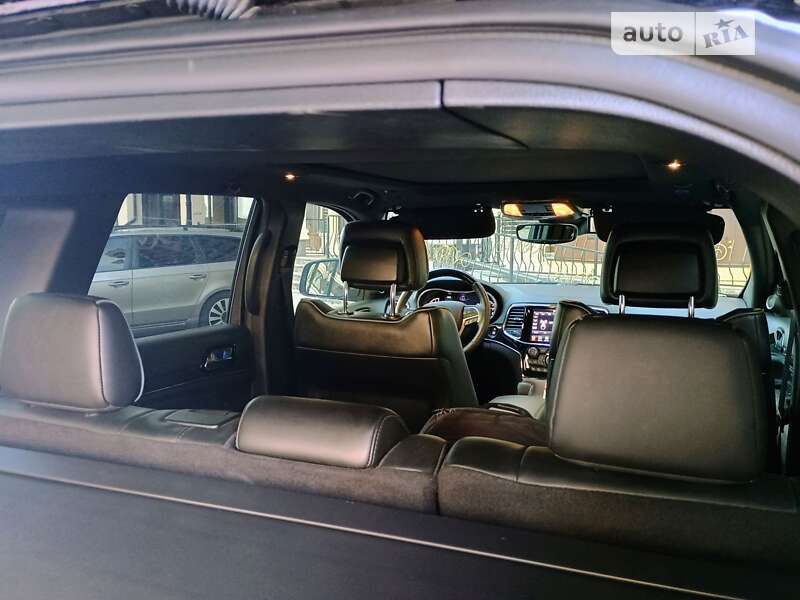 Внедорожник / Кроссовер Jeep Grand Cherokee 2019 в Киеве