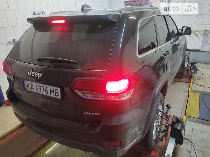 Внедорожник / Кроссовер Jeep Grand Cherokee 2021 в Киеве