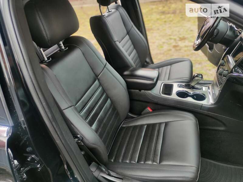 Внедорожник / Кроссовер Jeep Grand Cherokee 2021 в Киеве