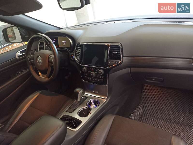 Внедорожник / Кроссовер Jeep Grand Cherokee 2020 в Кривом Роге