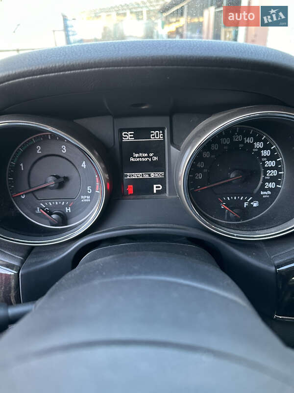 Внедорожник / Кроссовер Jeep Grand Cherokee 2011 в Запорожье