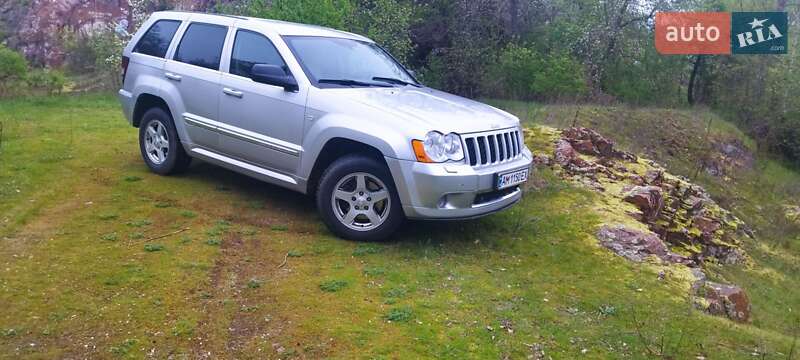 Внедорожник / Кроссовер Jeep Grand Cherokee 2007 в Коростене