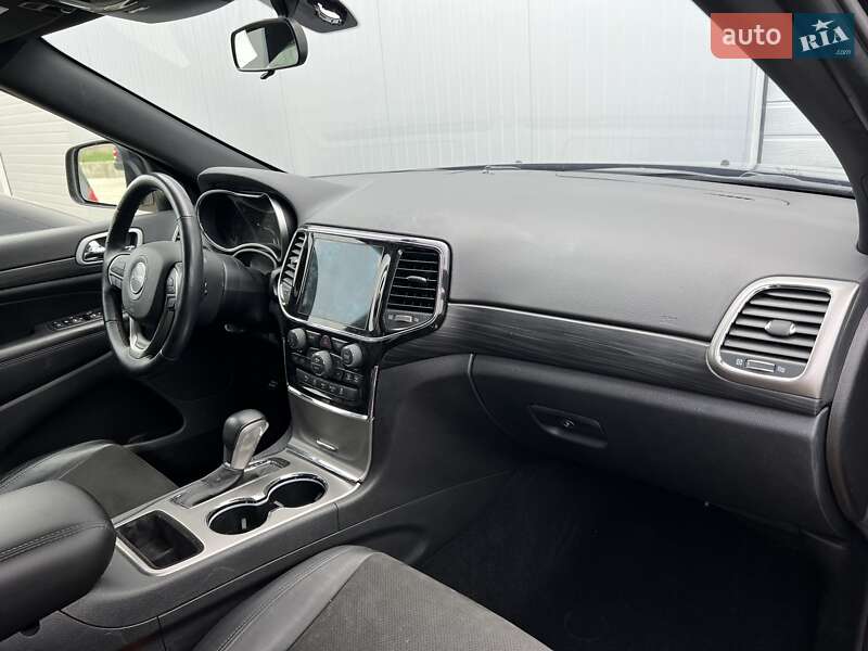Внедорожник / Кроссовер Jeep Grand Cherokee 2021 в Одессе