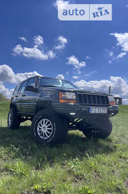Внедорожник / Кроссовер Jeep Grand Cherokee 1993 в Кривом Роге