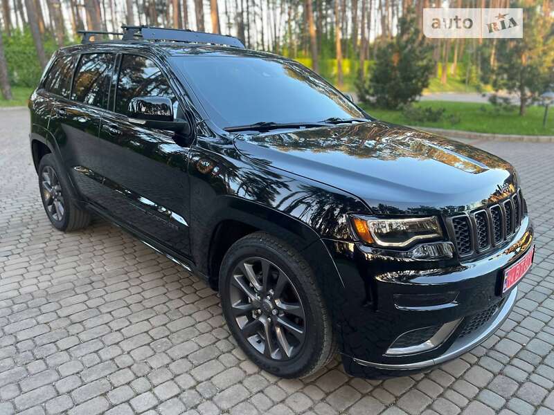 Внедорожник / Кроссовер Jeep Grand Cherokee 2018 в Львове